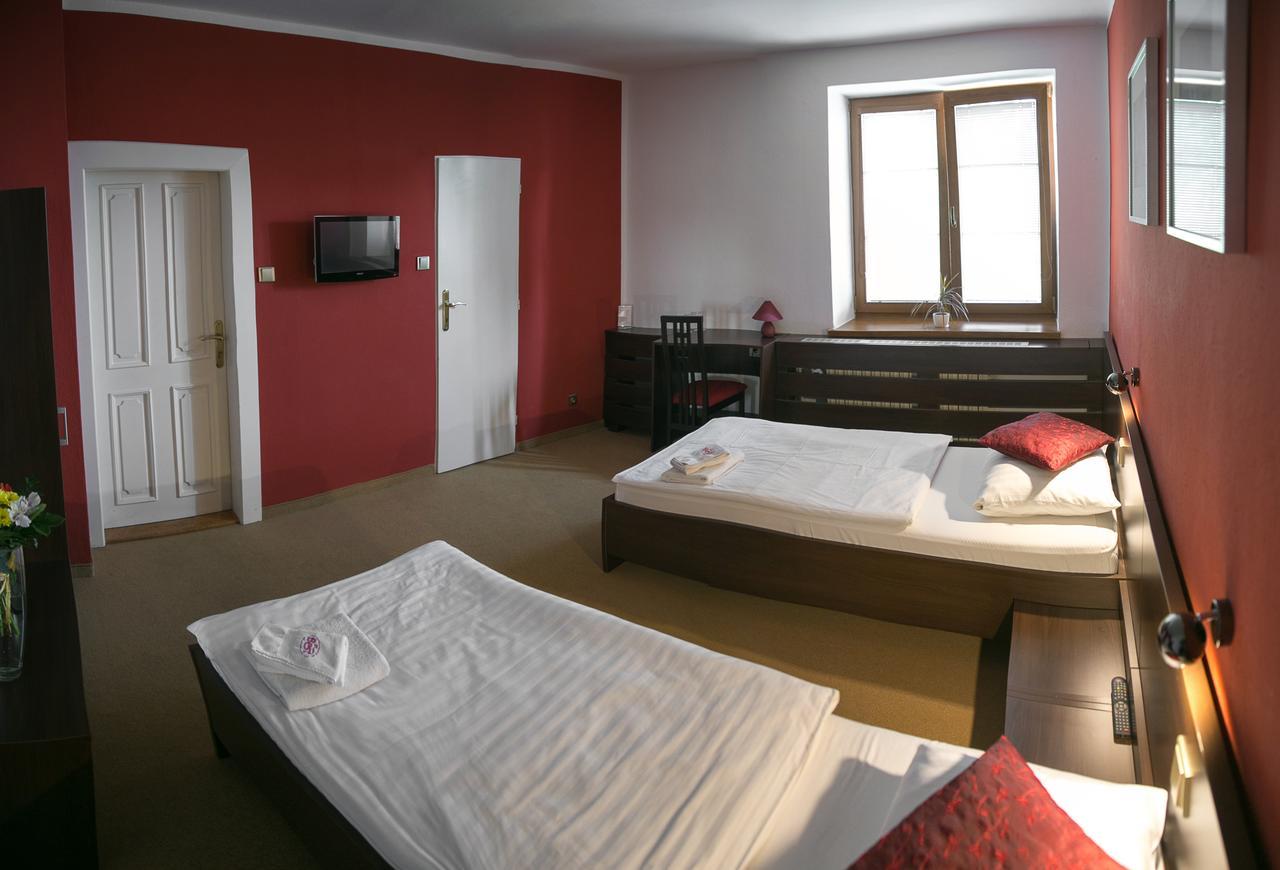 Hotel Best 3*